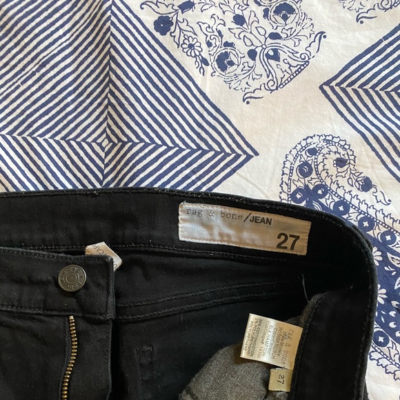 RAG & BONE BLACK JEANS (CROPPED STYLE) - Picture 2 of 4